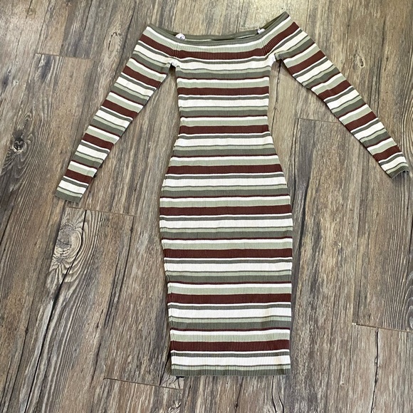 Guess Dresses & Skirts - Guess Long Sleeve Striped Dress - Green, Brown, Cream
